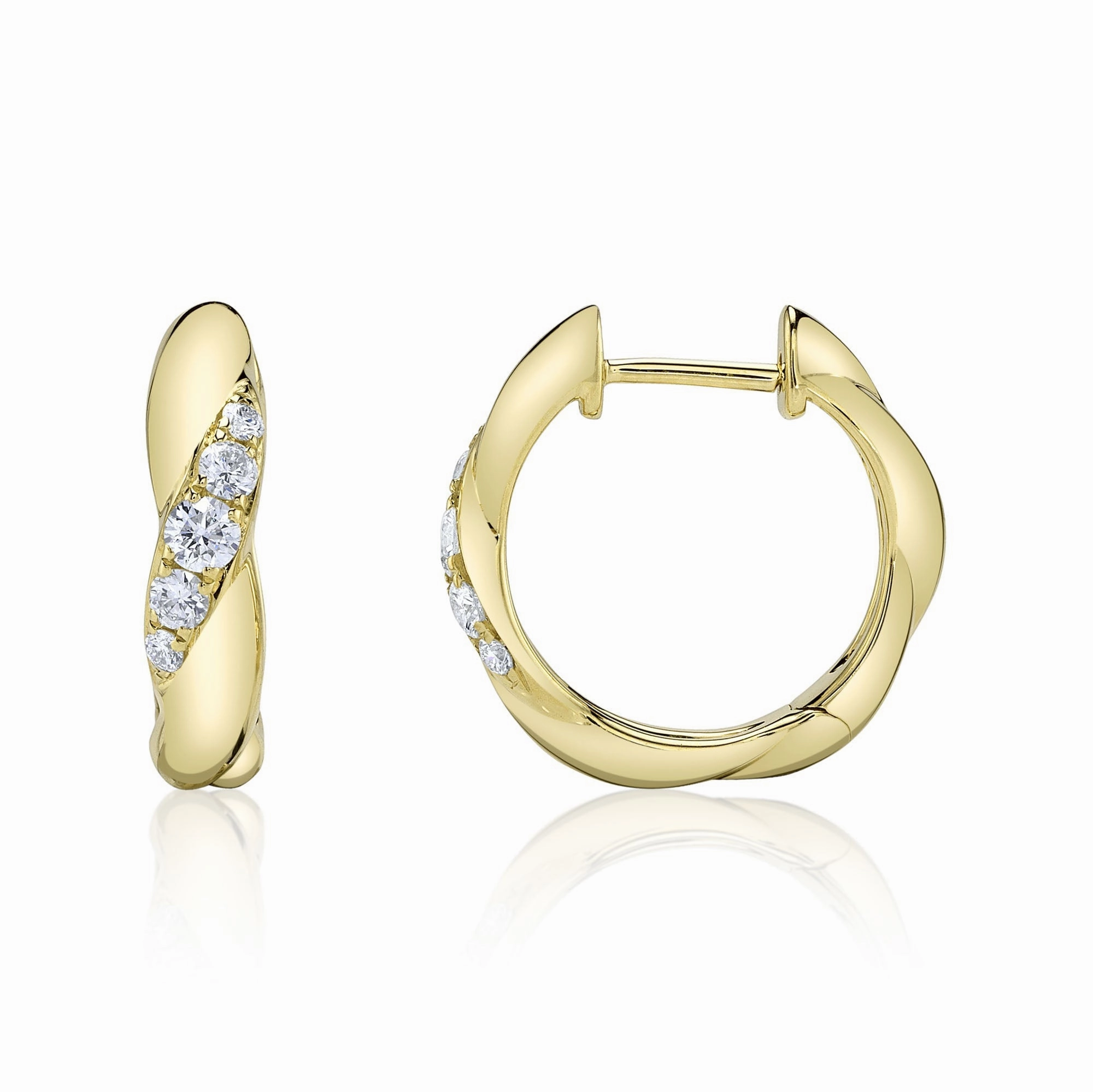 Shy Creation 0.23Ct Diamond Twisted Huggie Earring SC55025182
