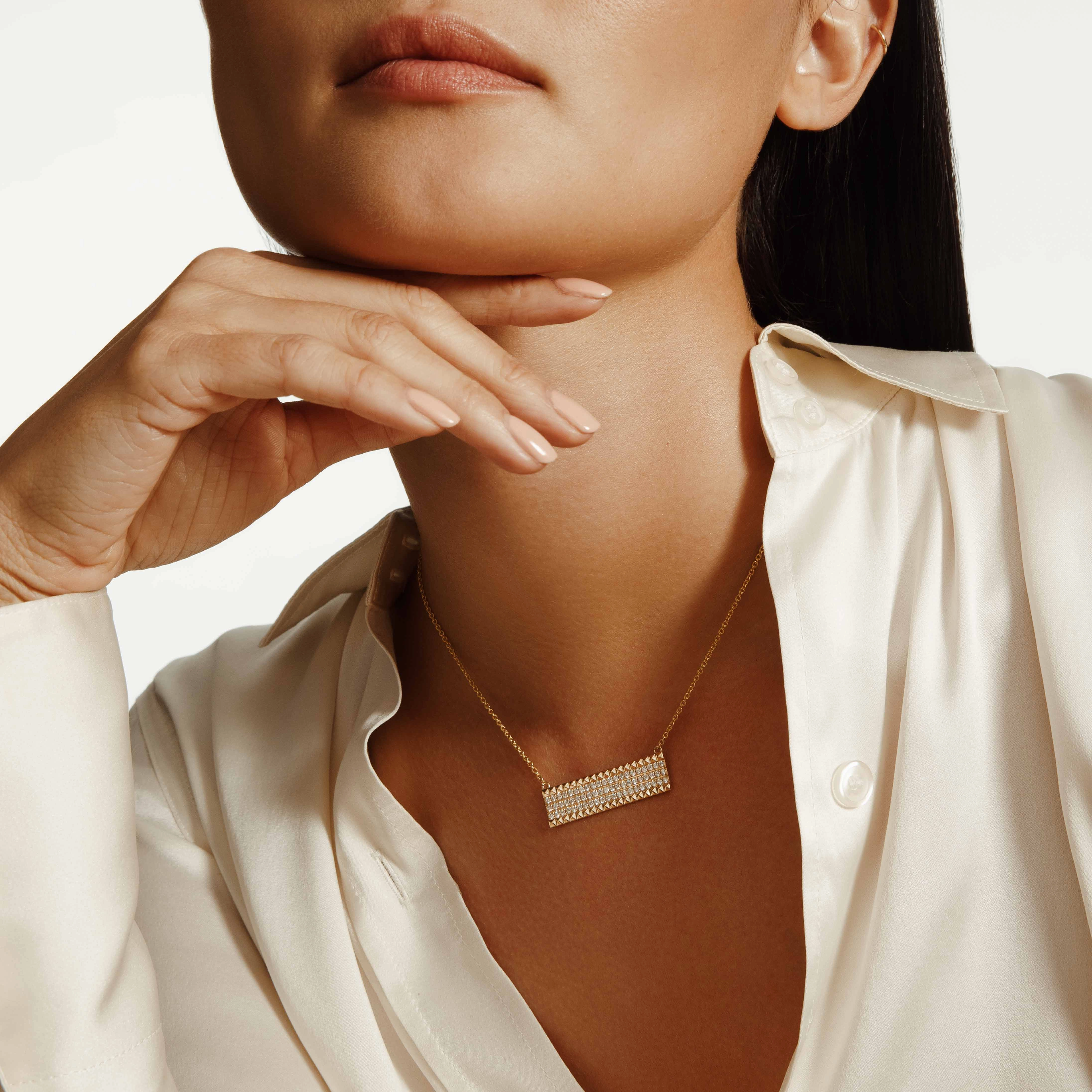 Tetra Bar Necklace CN396